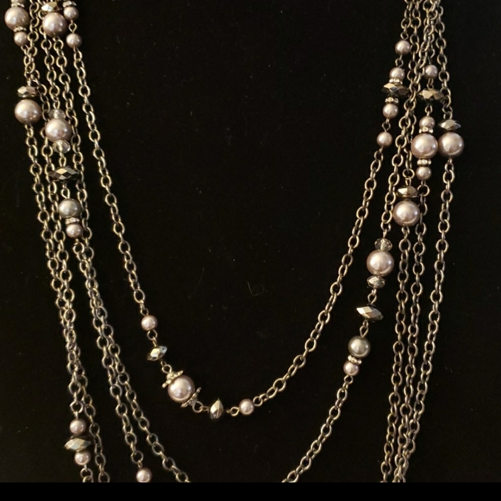 Glass and beaded necklace